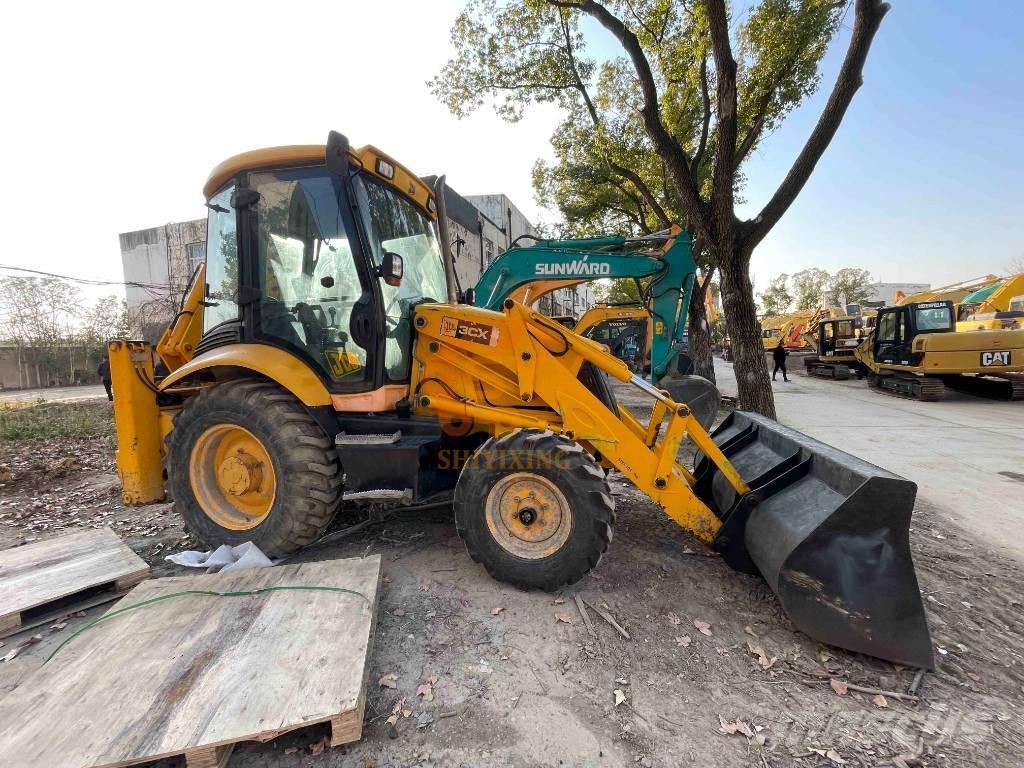JCB 3 CX Экскаваторы-погрузчики