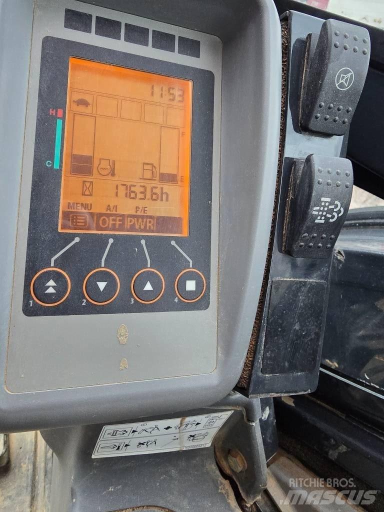 DEERE 50G Мини-экскаваторы
