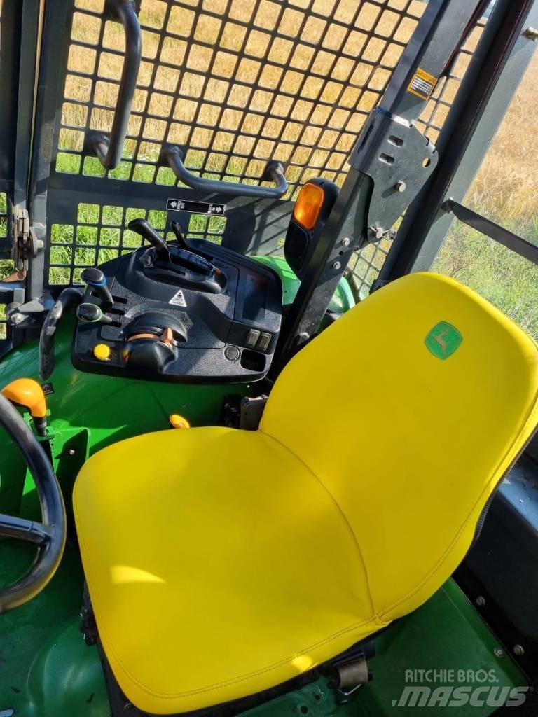 John Deere 5100 M Лесохозяйственные тракторы