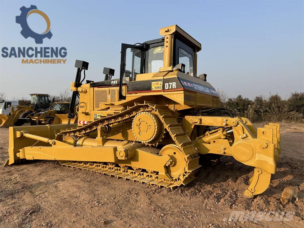 CAT D 7 R Гусеничные бульдозеры