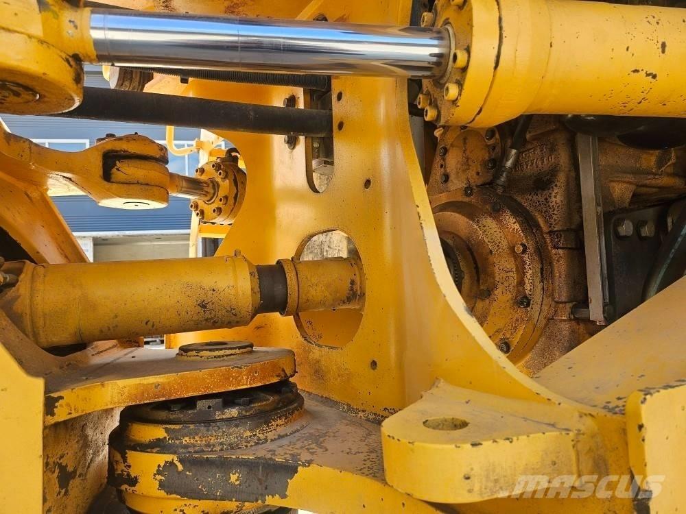 Volvo L 180 E Фронтальные погрузчики