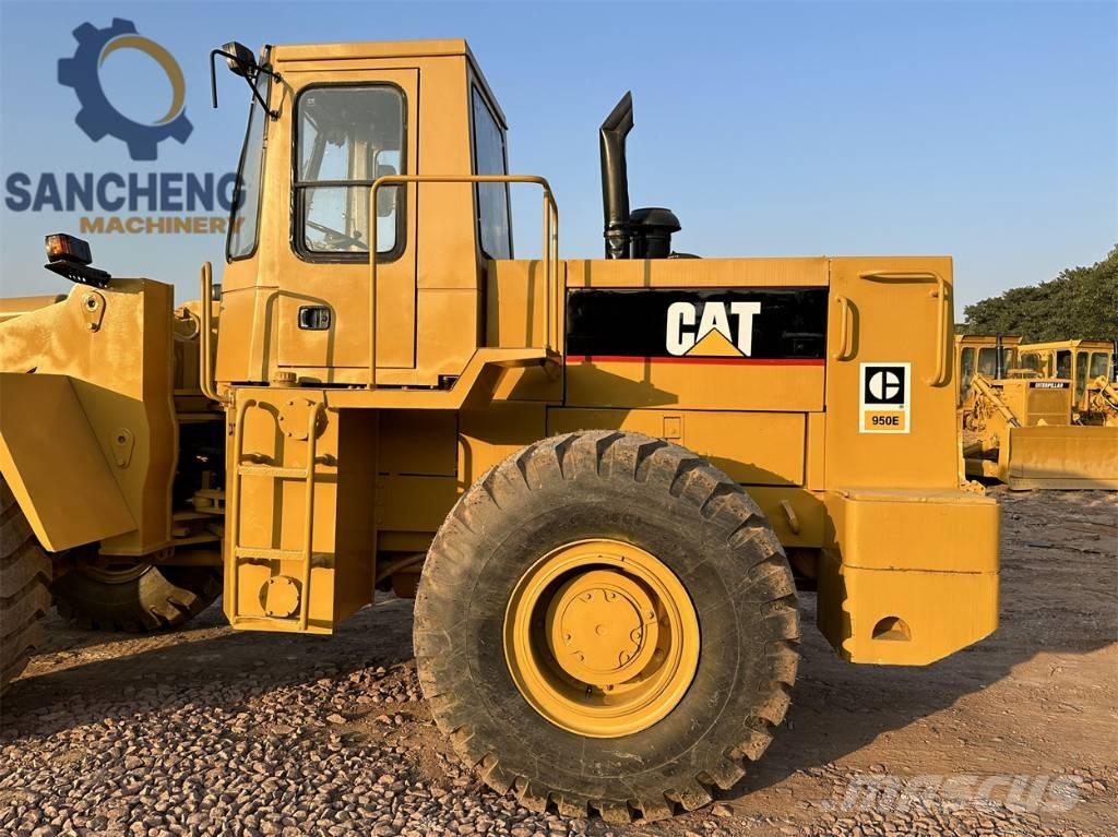 CAT 950 E Фронтальные погрузчики