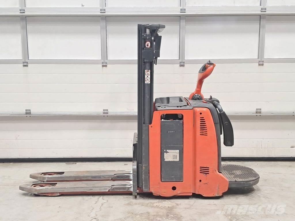 Linde D12 AP Ручные штабелёры с электроподъёмом