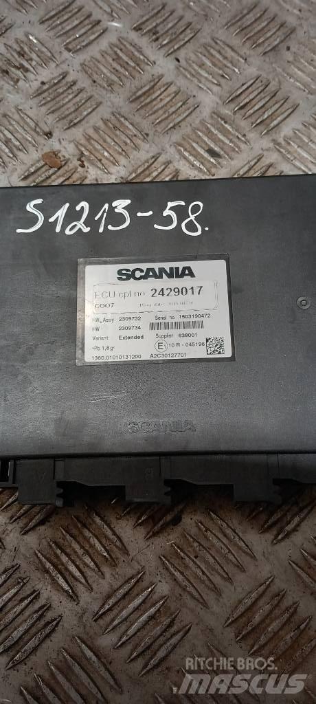 Scania R440  2429017 Электронные блоки