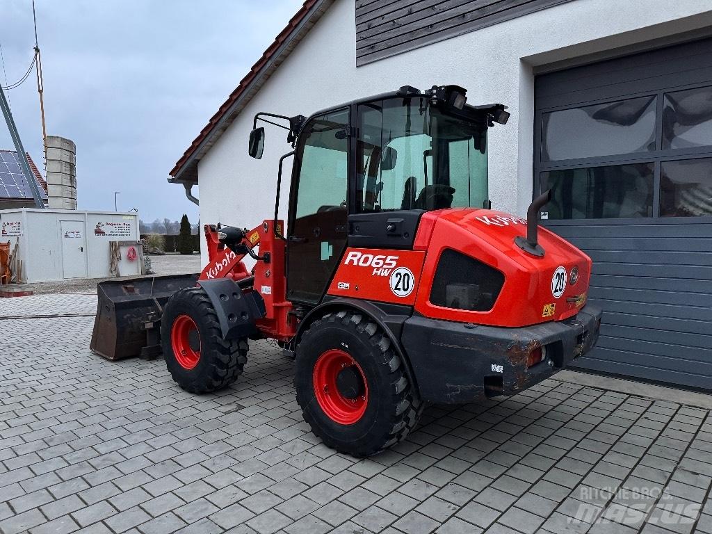 Kubota R 065 Фронтальные погрузчики