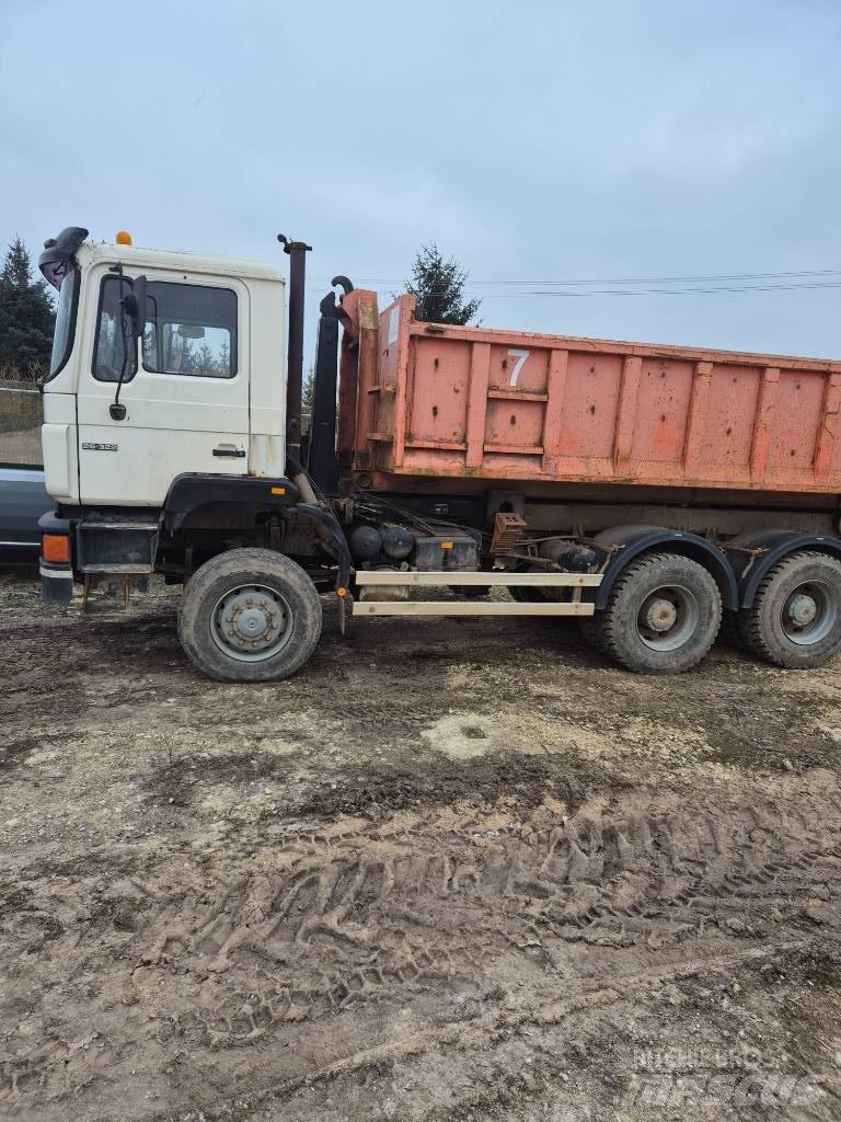 MAN 26.322 Скиповые погрузчики