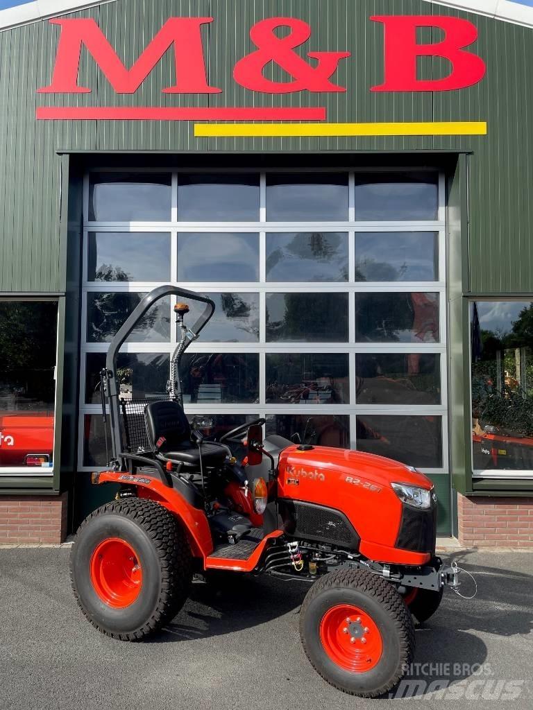 Kubota B2261 HDW Коммунальные тракторы
