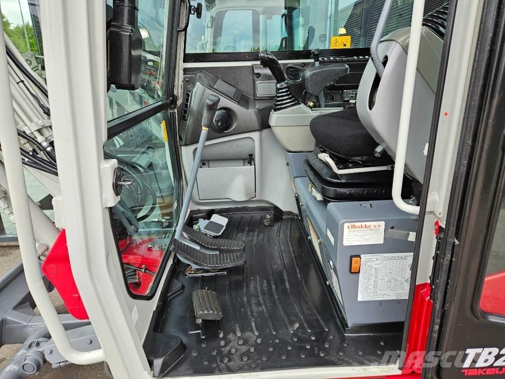 Takeuchi TB 230 Мини-экскаваторы