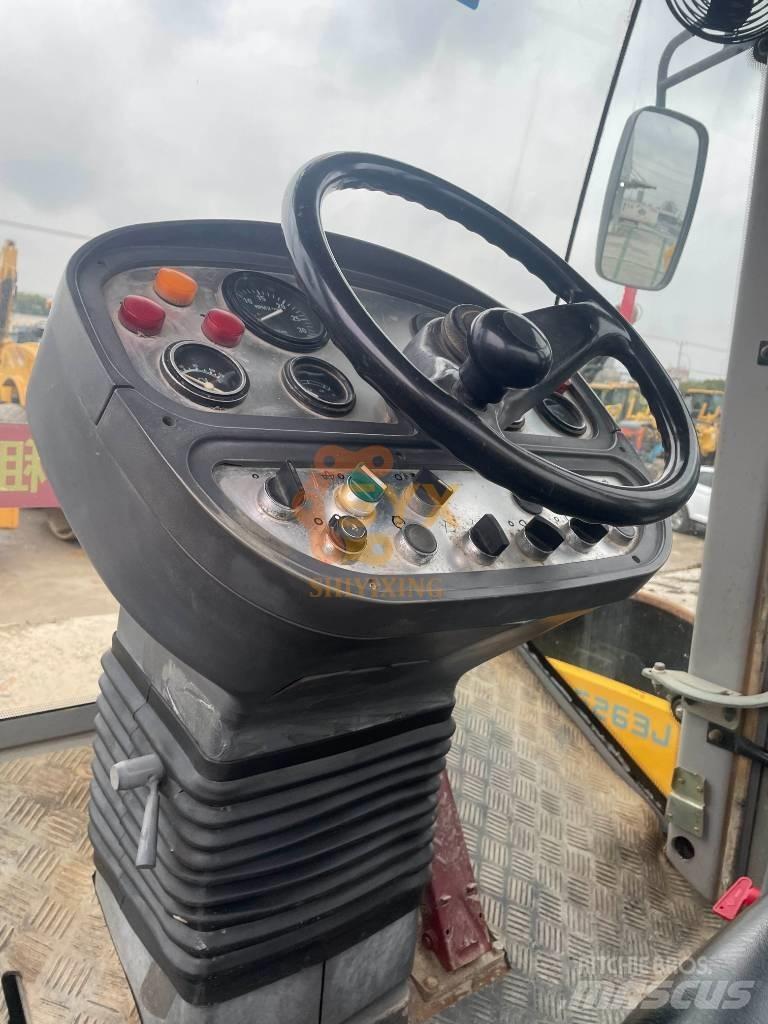 XCMG XS 263 J Грунтовые катки