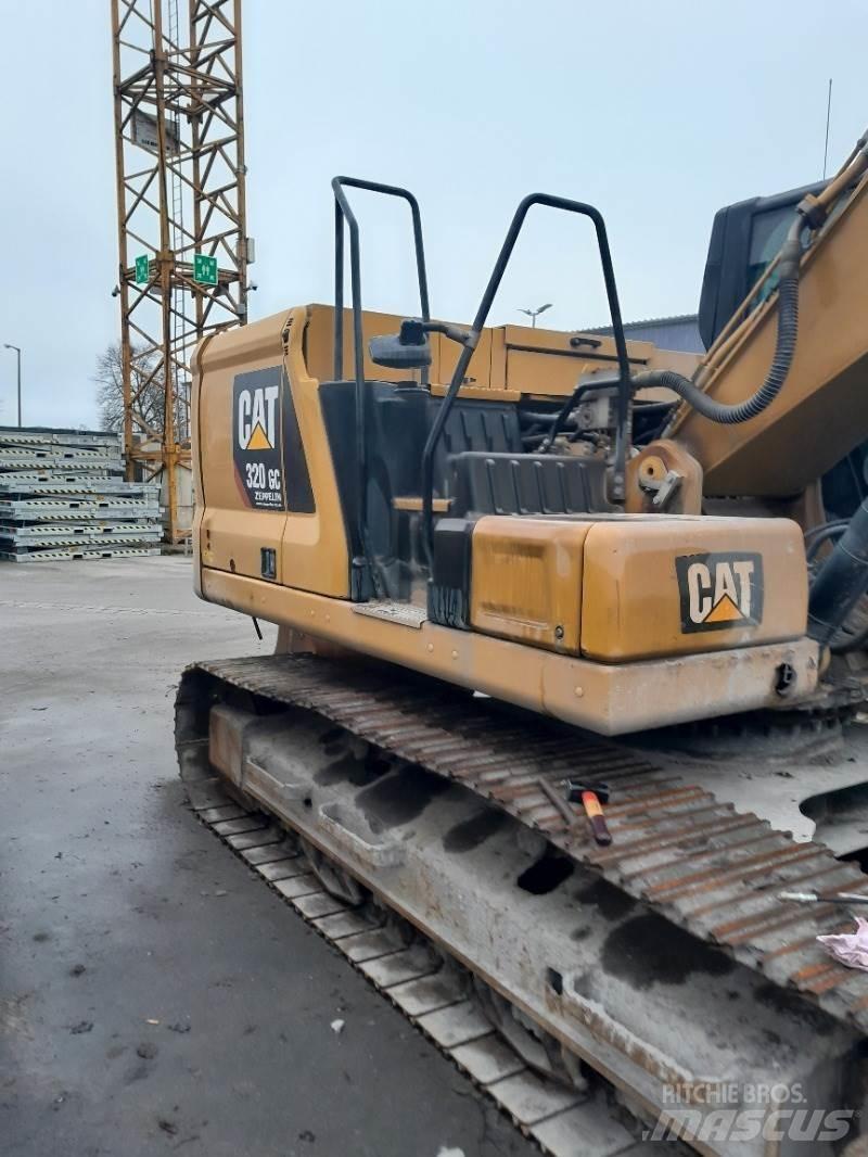 CAT 320GC Гусеничные экскаваторы