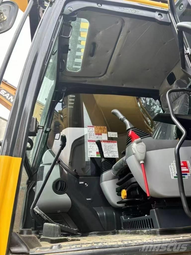 Komatsu 400-8 Гусеничные экскаваторы
