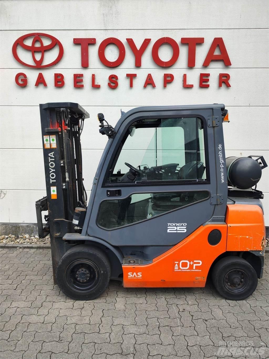 Toyota 02-8FGF25 Газовые погрузчики
