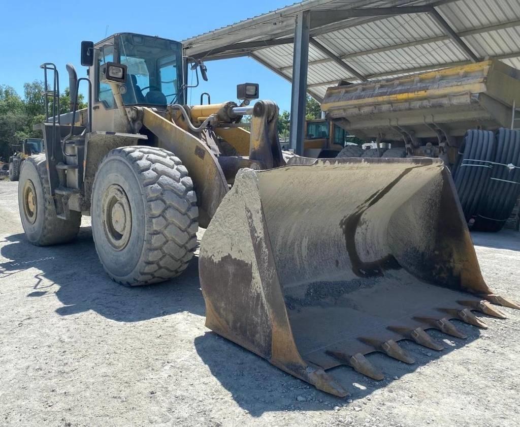 Komatsu WA 470-3 Фронтальные погрузчики
