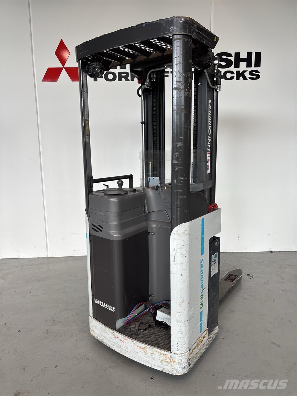 Atlet A160 Самоходные электроштабелёры