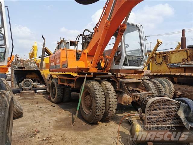 Hitachi EX160WD Гусеничные экскаваторы