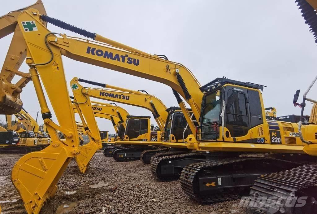 Komatsu pc220-8 Гусеничные экскаваторы