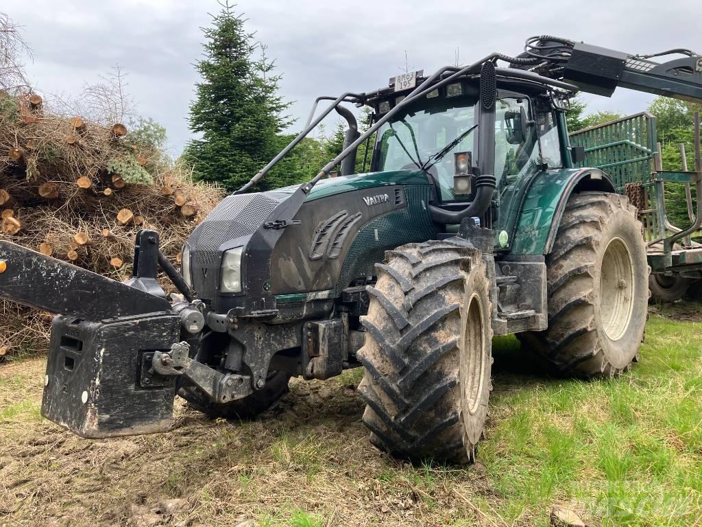Valtra T 213 V Лесохозяйственные тракторы