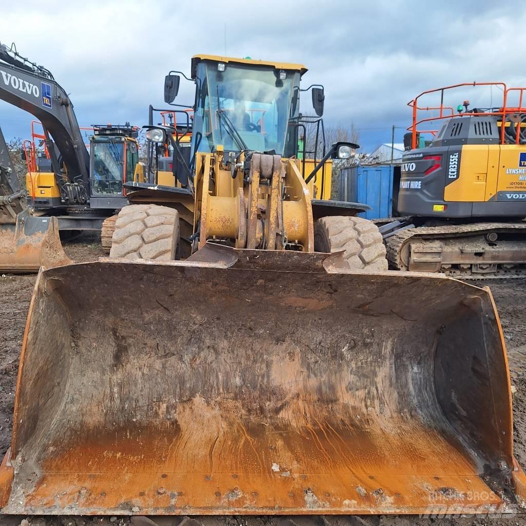 CAT 950 GC Фронтальные погрузчики