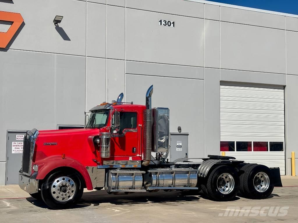 Kenworth W 900 Седельные тягачи