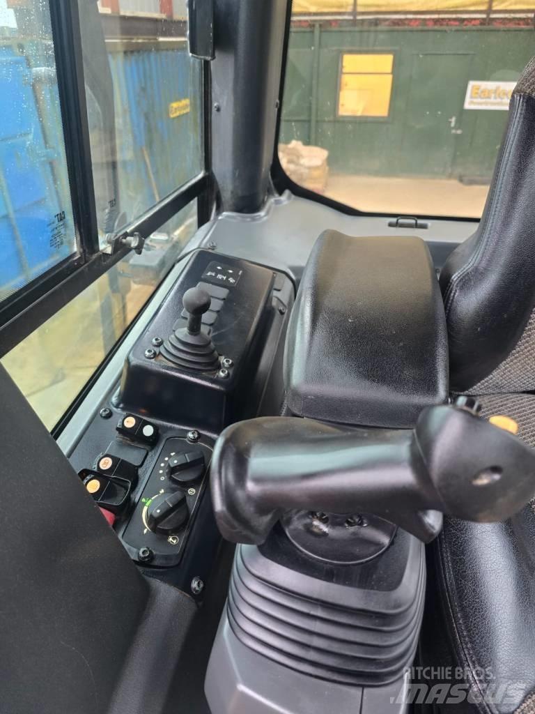 CAT D 6 K 2 LGP Гусеничные бульдозеры