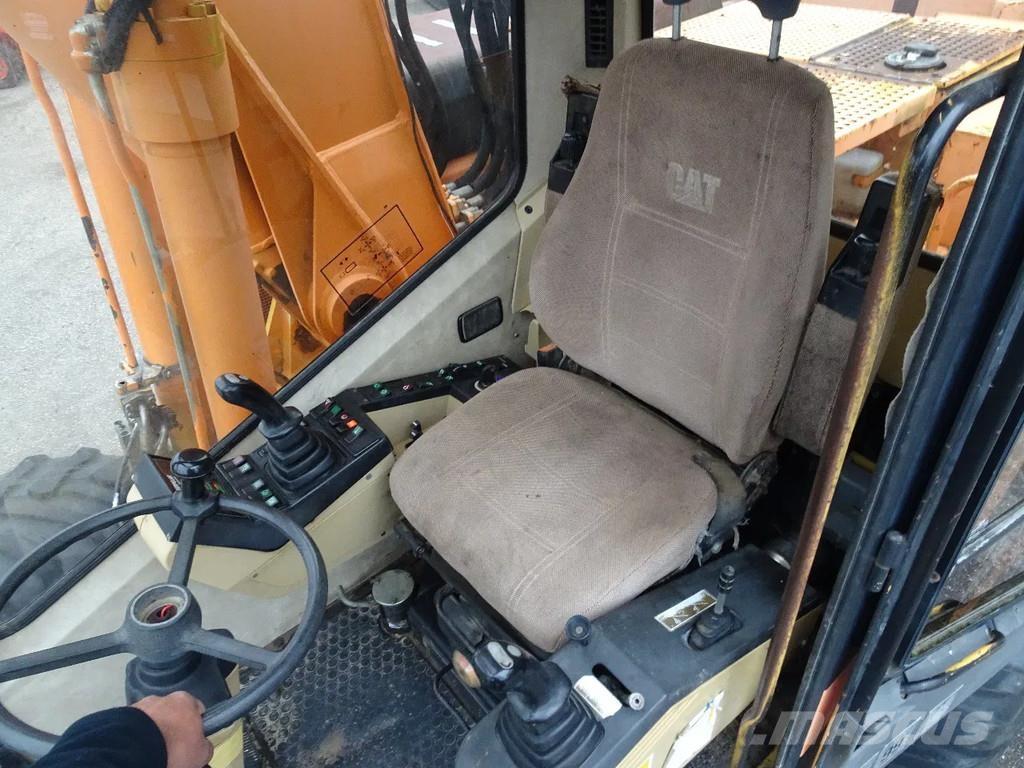 CAT M315 Колёсные экскаваторы