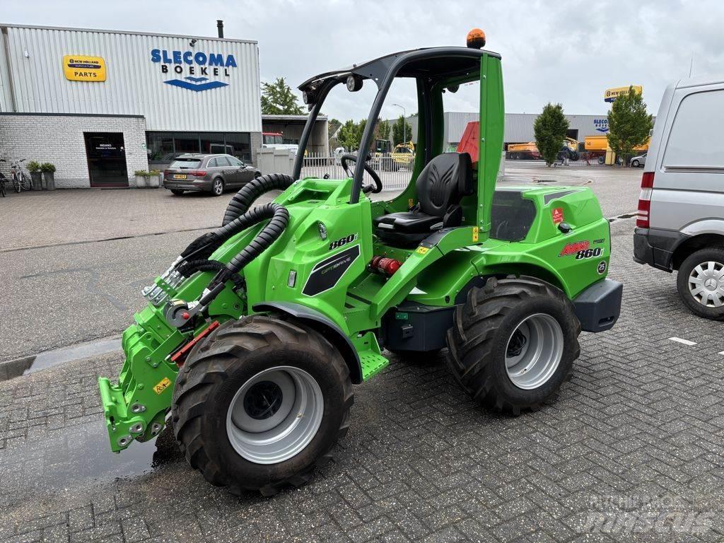 Avant 860i TDL + Фронтальные погрузчики