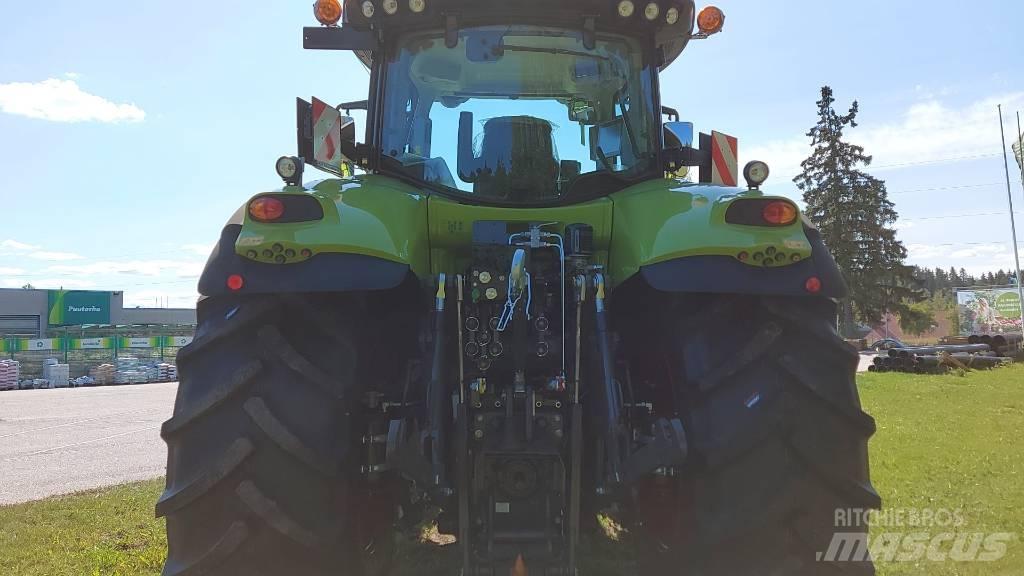 CLAAS Axion 810 Трактора