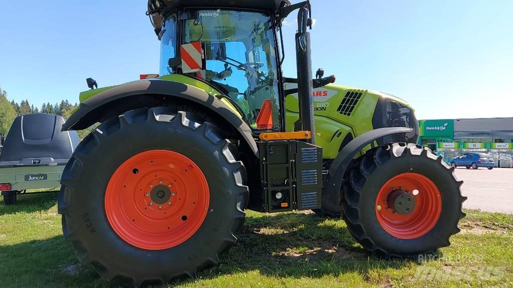 CLAAS Axion 810 Трактора