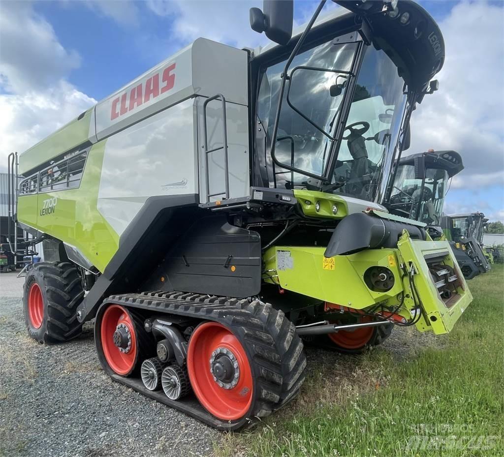 CLAAS 7700 TT Зерноуборочные комбайны