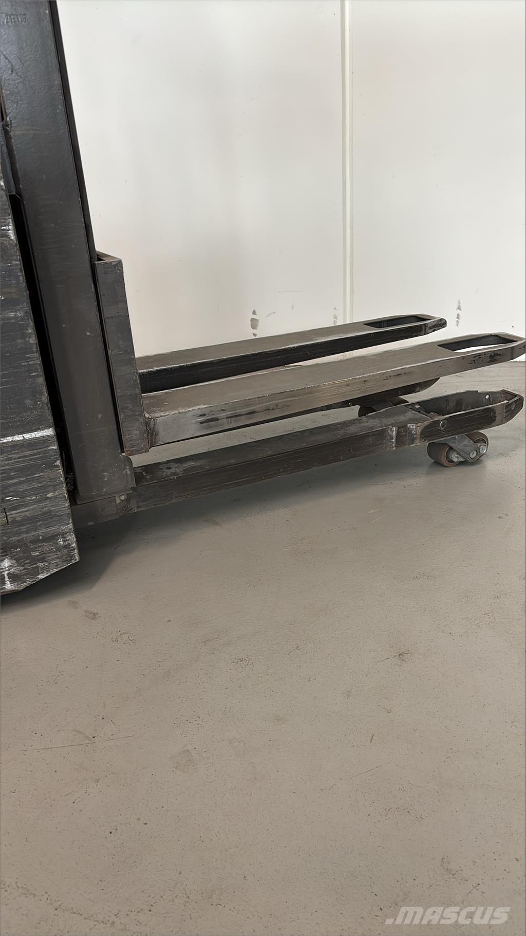 Atlet PDP200 Электрокары