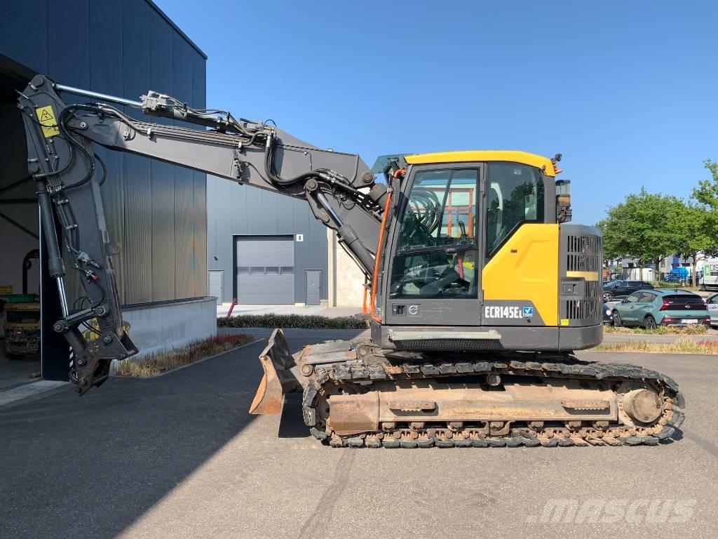 Volvo ECR 145 E Гусеничные экскаваторы