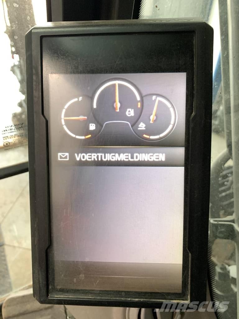 Volvo ECR 145 E Гусеничные экскаваторы