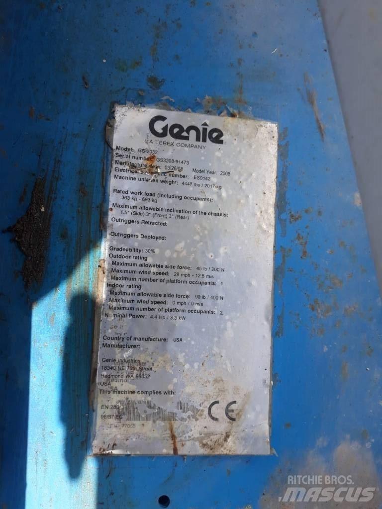 Genie 2032 Ножничные подъемники