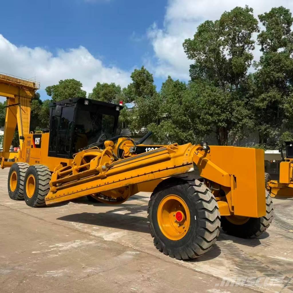 CAT 120G Грейдеры