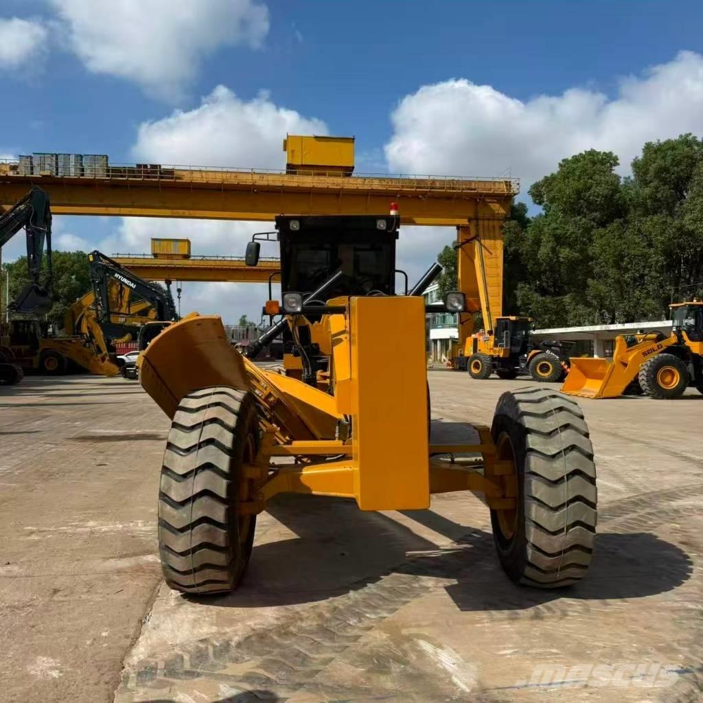 CAT 120G Грейдеры