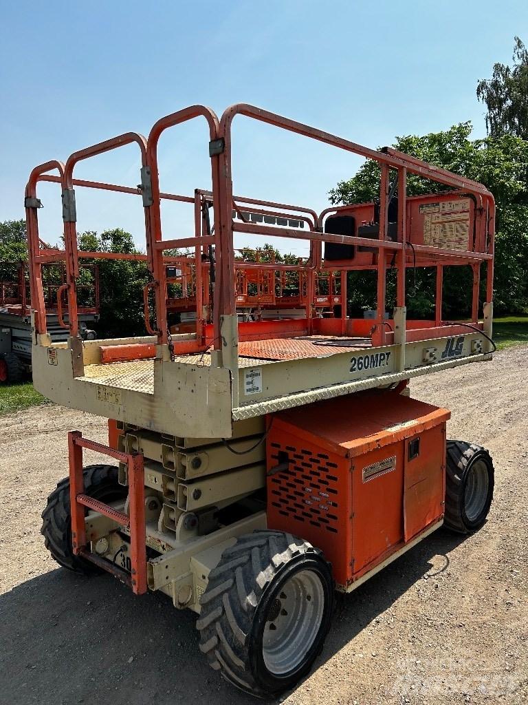 JLG 260 MRT Ножничные подъемники
