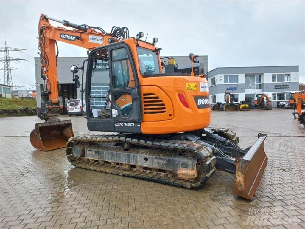 Develon DX140LCR-5 Гусеничные экскаваторы