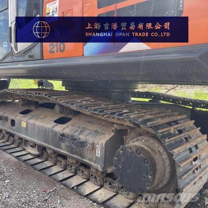 Hitachi ZX 210 Гусеничные экскаваторы