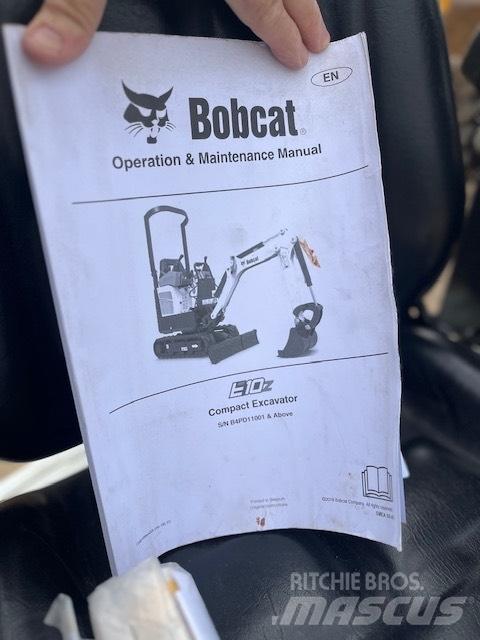 Bobcat E 10 Мини-экскаваторы