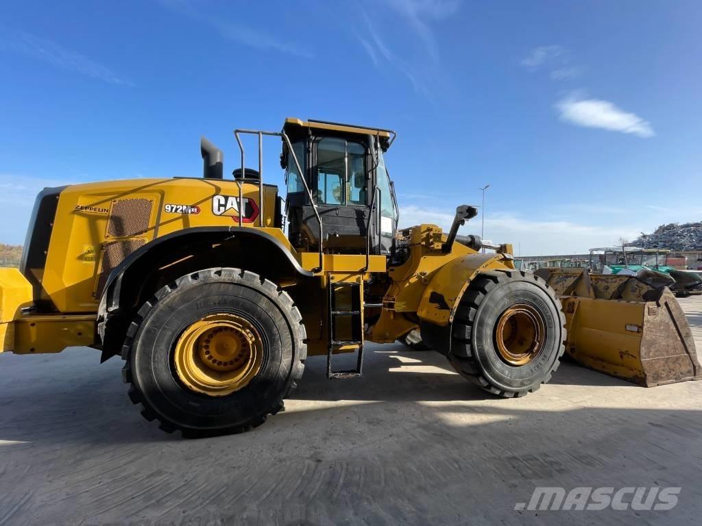 CAT 972M Фронтальные погрузчики