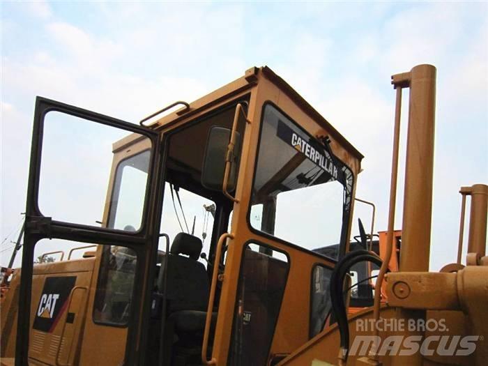 CAT 140 G Грейдеры