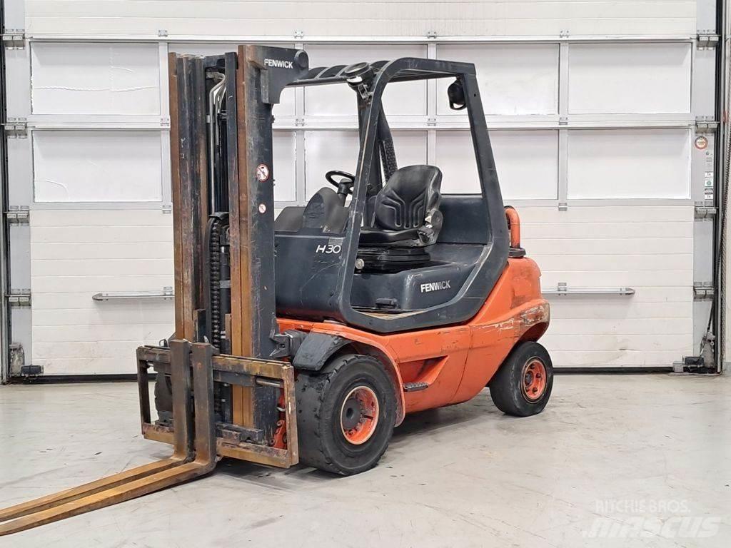 Linde H30D-03 Дизельные погрузчики