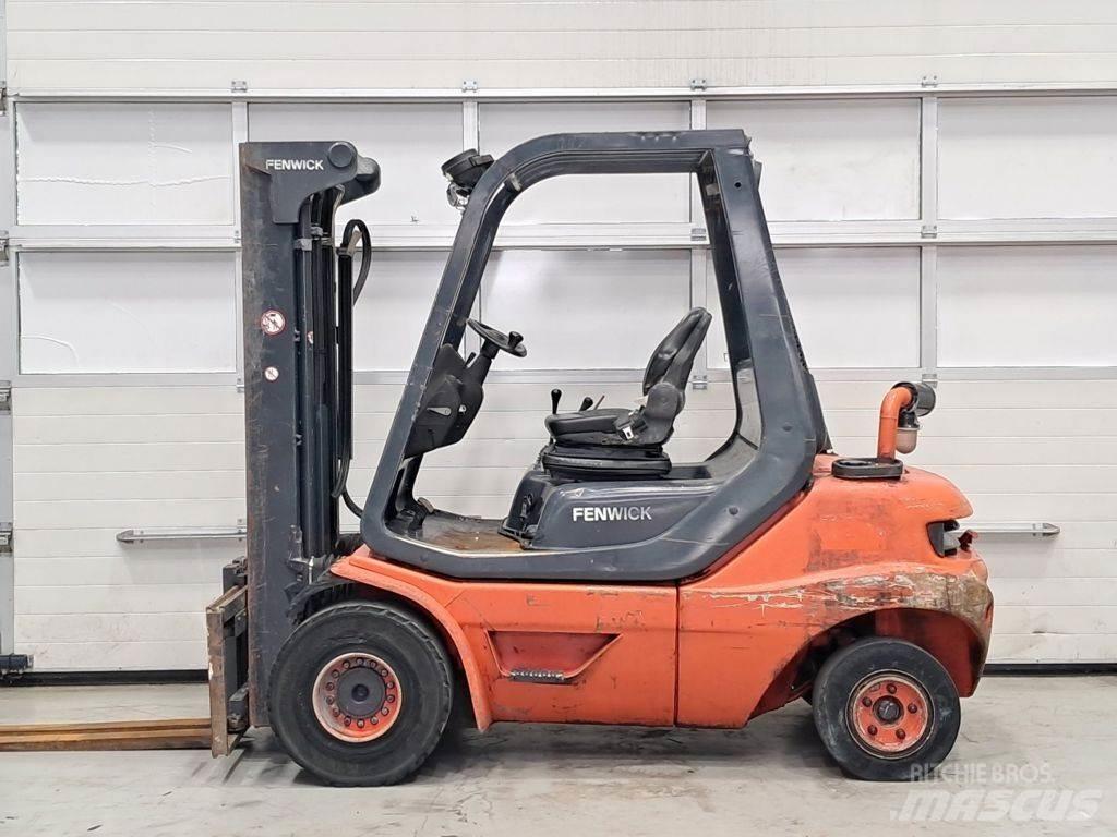 Linde H30D-03 Дизельные погрузчики