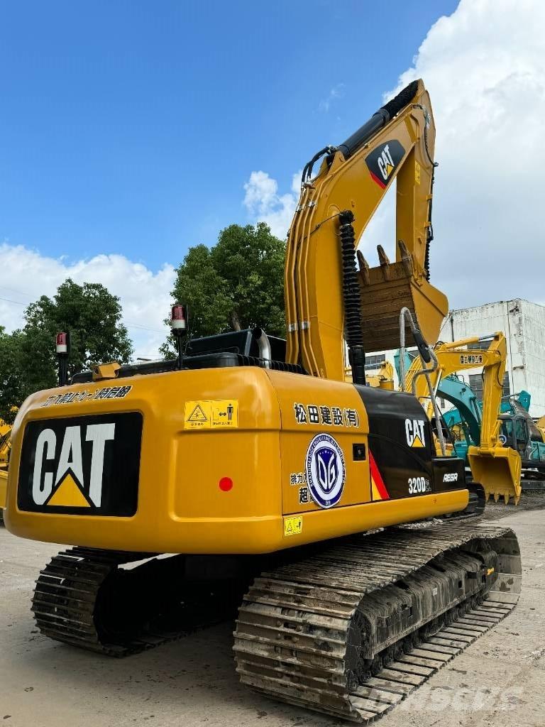 CAT 320 D Малые экскаваторы 7т-12т