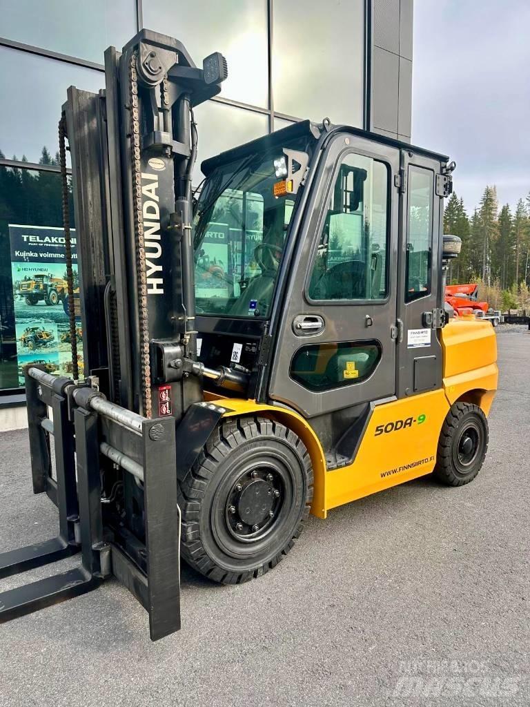 Hyundai 50DA-9 Дизельные погрузчики