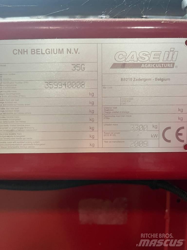 Case IH 8010 Зерноуборочные комбайны