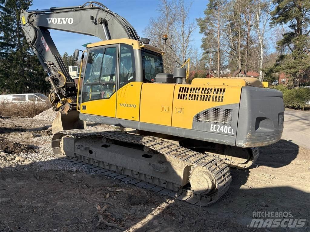Volvo EC240CL Гусеничные экскаваторы