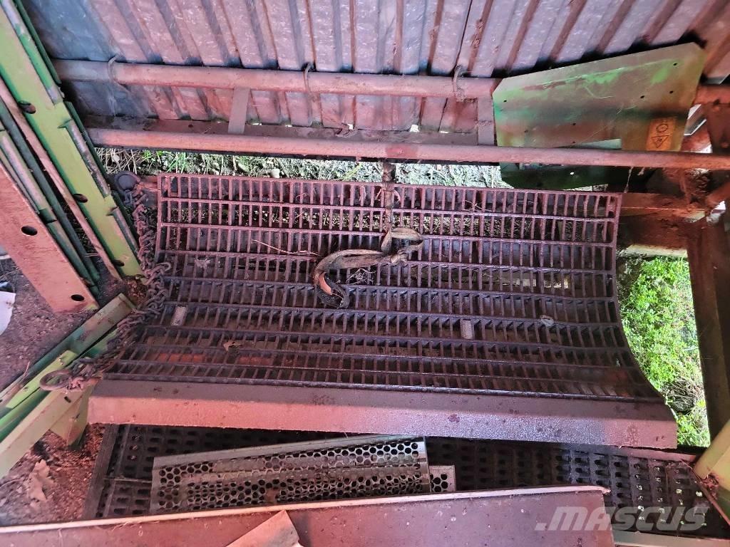 Deutz-Fahr 5660 HTS Компоненты для зерноуборочных комбайнов