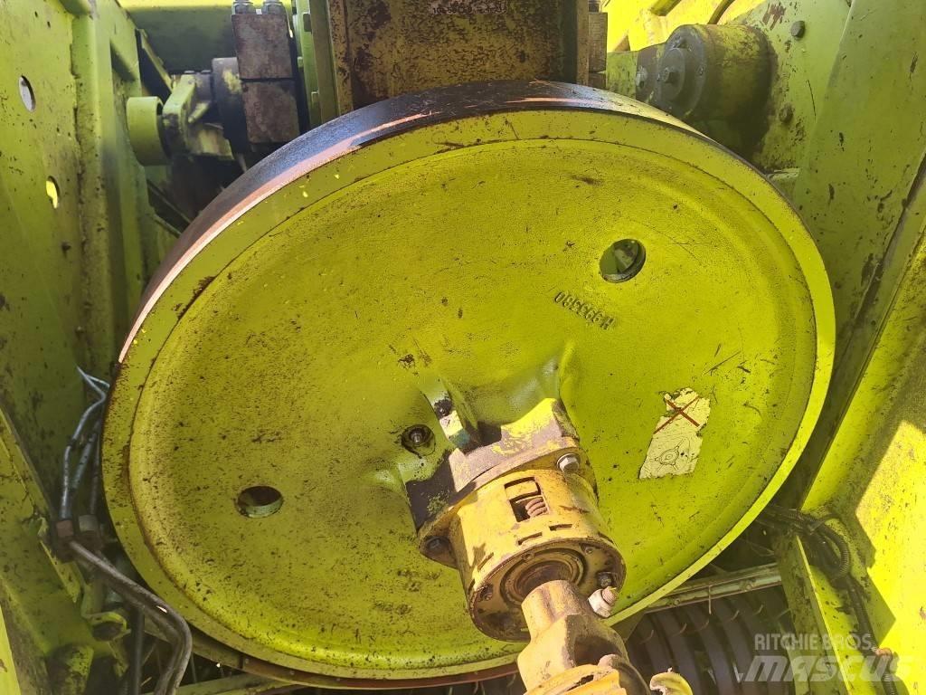 CLAAS Quadrant 1200 Тюковые пресс-подборщики