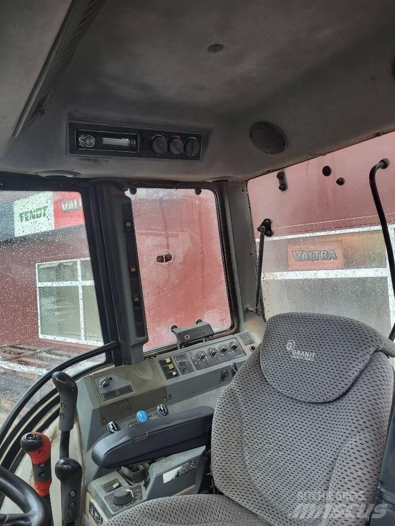 Valtra 8150 Трактора